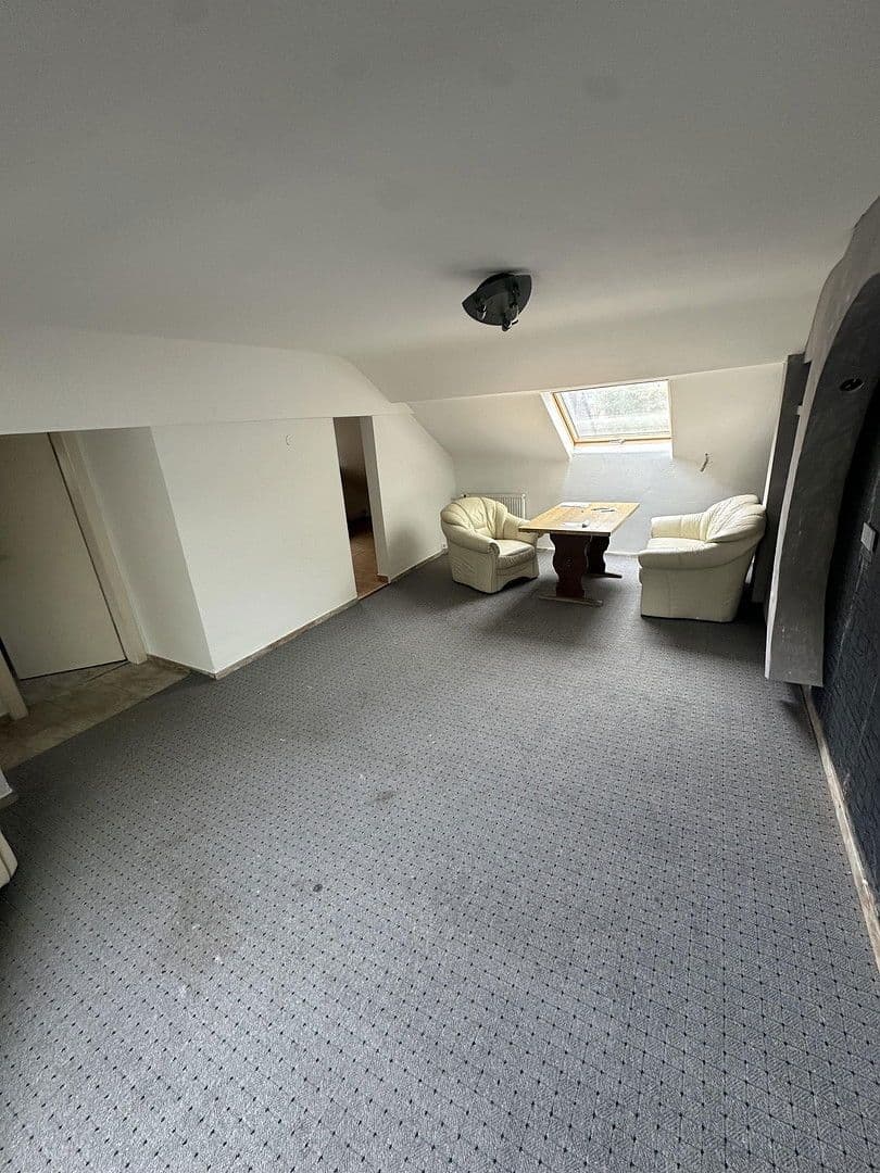 Prodej domu 161 m², pozemek 350 m², Str. des 13. Januar 268, Völklingen, Země Sársko Prodej domu 161 m², pozemek 350 m², Str. des 13. Januar 268, Völklingen, Země Sársko