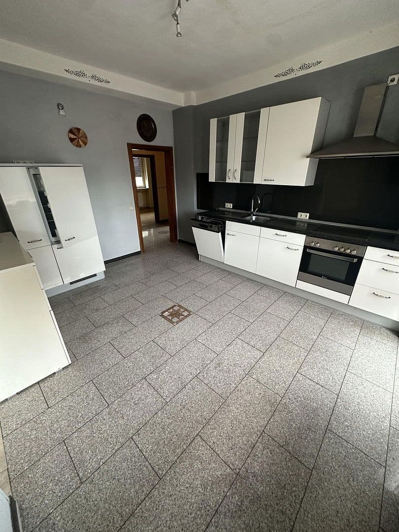 Prodej domu 161 m², pozemek 350 m², Str. des 13. Januar 268, Völklingen, Země Sársko Prodej domu 161 m², pozemek 350 m², Str. des 13. Januar 268, Völklingen, Země Sársko