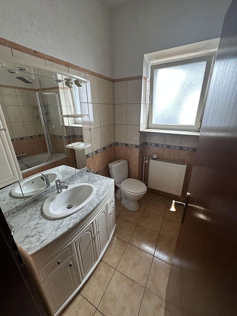 Prodej domu 161 m², pozemek 350 m², Str. des 13. Januar 268, Völklingen, Země Sársko Prodej domu 161 m², pozemek 350 m², Str. des 13. Januar 268, Völklingen, Země Sársko