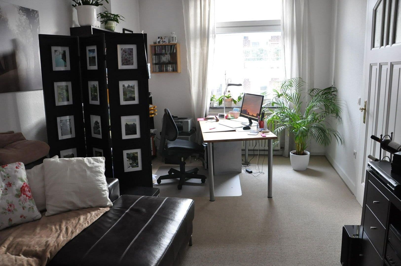 Pronájem bytu 3+1 64 m², Düsseldorf, Severní Porýní-Vestfálsko Pronájem bytu 3+1 64 m², Düsseldorf, Severní Porýní-Vestfálsko