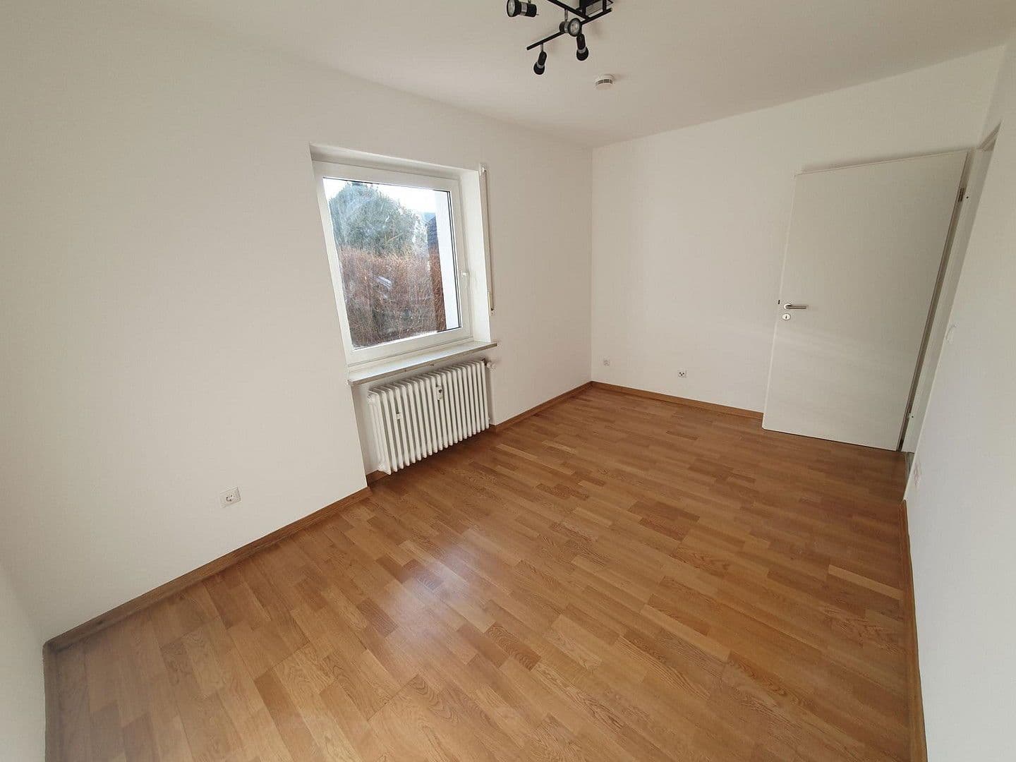 Pronájem bytu 3+1 73 m², Friedenstraße 27, Vaterstetten, Bavorsko Pronájem bytu 3+1 73 m², Friedenstraße 27, Vaterstetten, Bavorsko