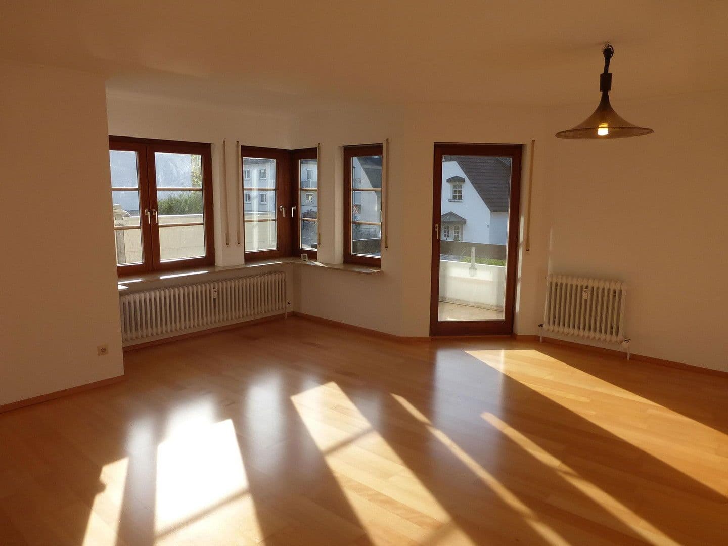 Pronájem bytu 2+1 60 m², Wernau (Neckar), Bádensko-Württembersko Pronájem bytu 2+1 60 m², Wernau (Neckar), Bádensko-Württembersko