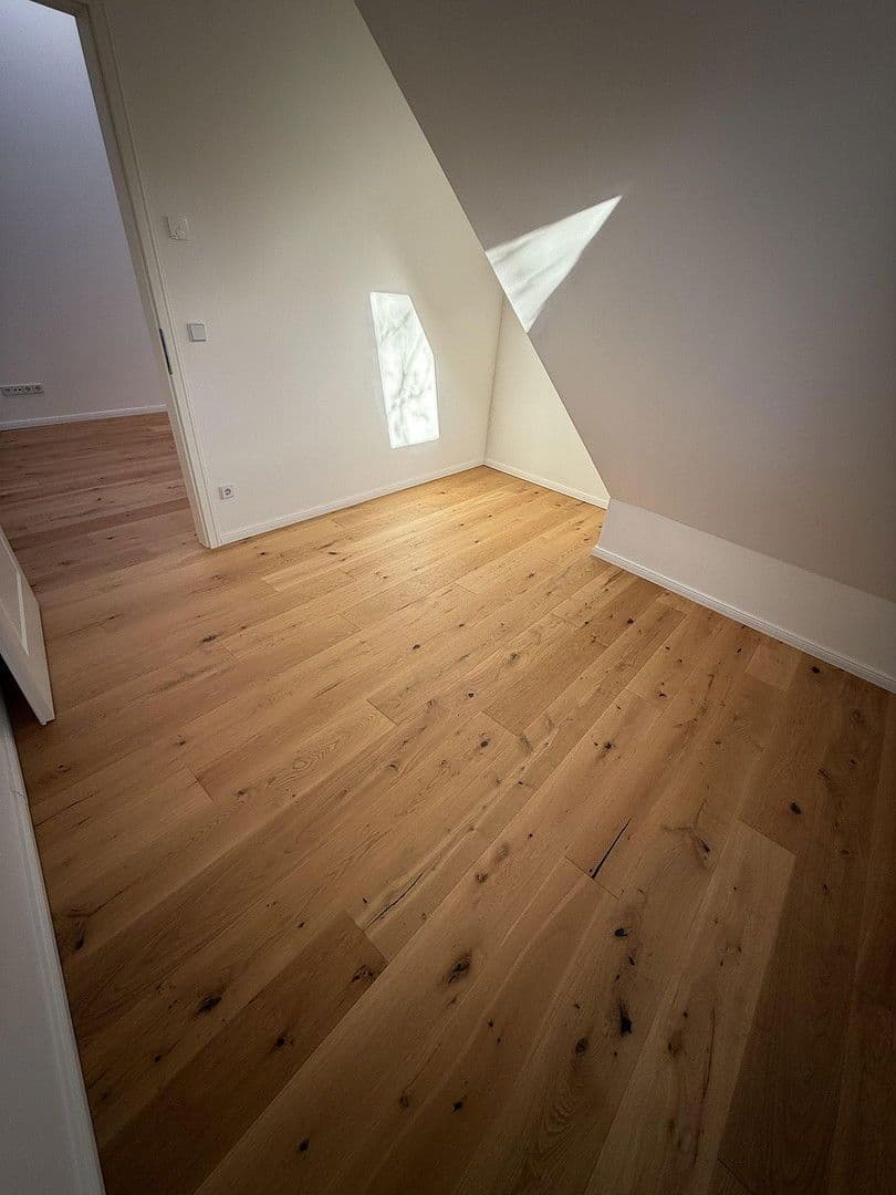 Pronájem bytu 3+1 99 m², Blissestraße, Berlin, Berlín Pronájem bytu 3+1 99 m², Blissestraße, Berlin, Berlín