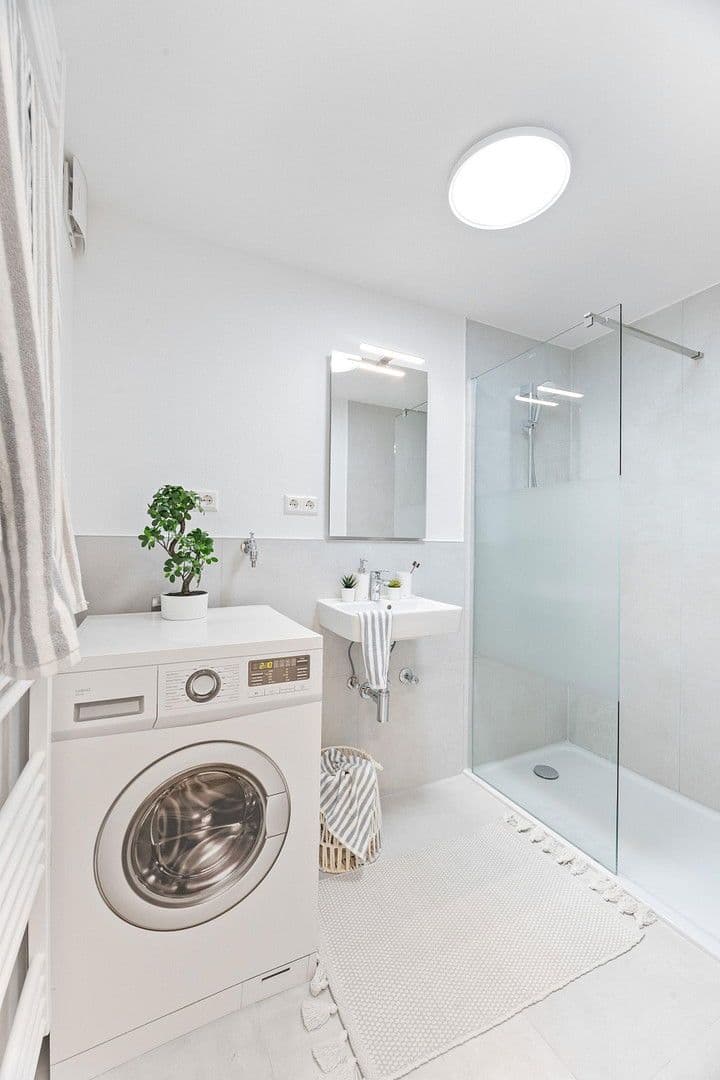 Prodej bytu 2+1 65 m², Dachswaldweg 46, Stuttgart- Vaihingen, Bádensko-Württembersko Prodej bytu 2+1 65 m², Dachswaldweg 46, Stuttgart- Vaihingen, Bádensko-Württembersko