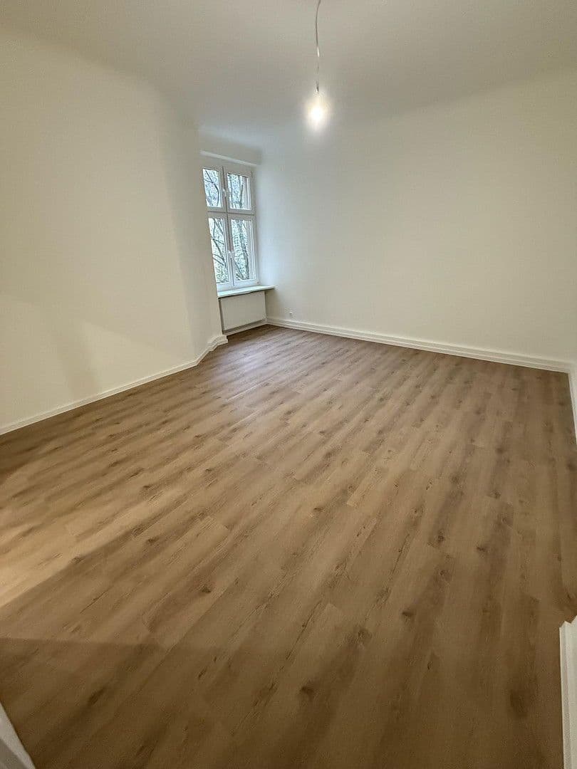 Pronájem bytu 2+1 85 m², Provinzstraße, Berlin, Berlín Pronájem bytu 2+1 85 m², Provinzstraße, Berlin, Berlín