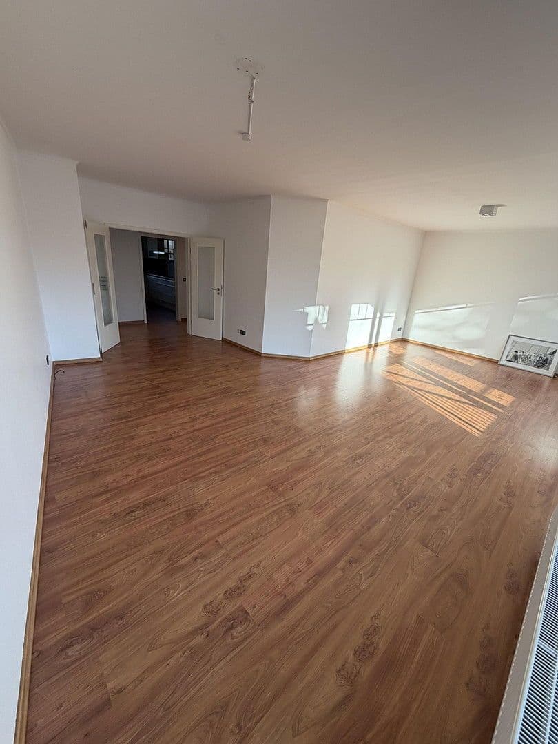 Prodej bytu 3+kk 117 m², Saseler Chaussee 240, Hamburg, Hamburg Prodej bytu 3+kk 117 m², Saseler Chaussee 240, Hamburg, Hamburg