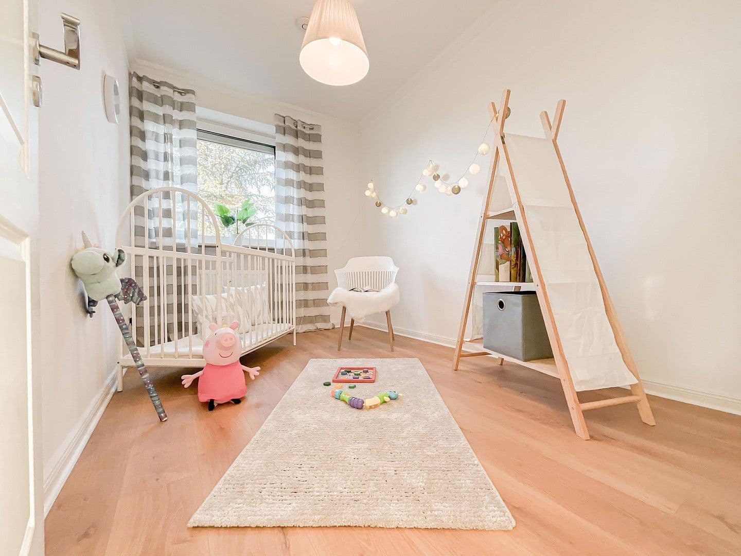 Prodej bytu 3+1 70 m², Norderstedt, Šlesvicko-Holštýnsko Prodej bytu 3+1 70 m², Norderstedt, Šlesvicko-Holštýnsko