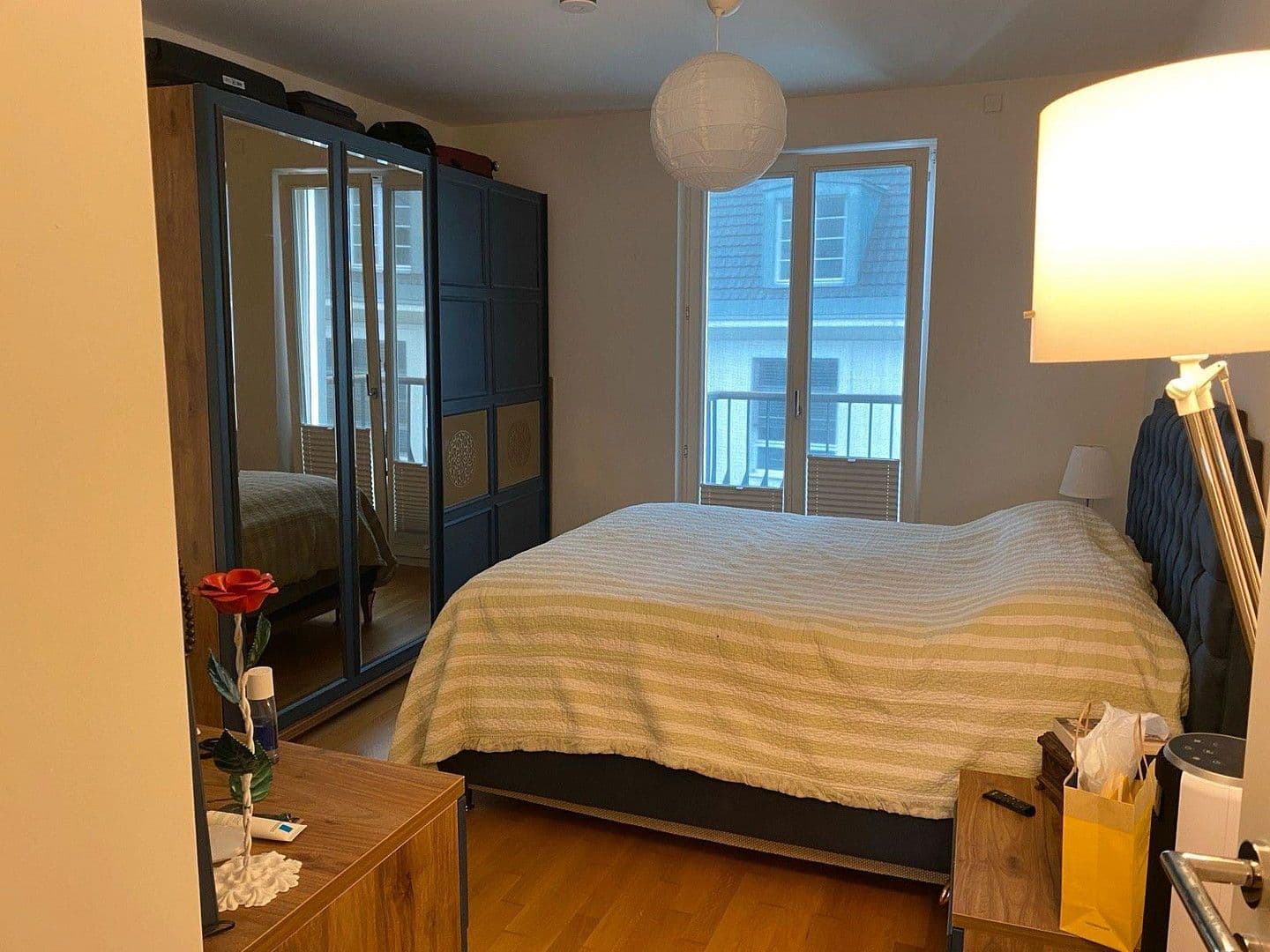 Pronájem bytu 3+1 100 m², Düsseldorf, Severní Porýní-Vestfálsko Pronájem bytu 3+1 100 m², Düsseldorf, Severní Porýní-Vestfálsko