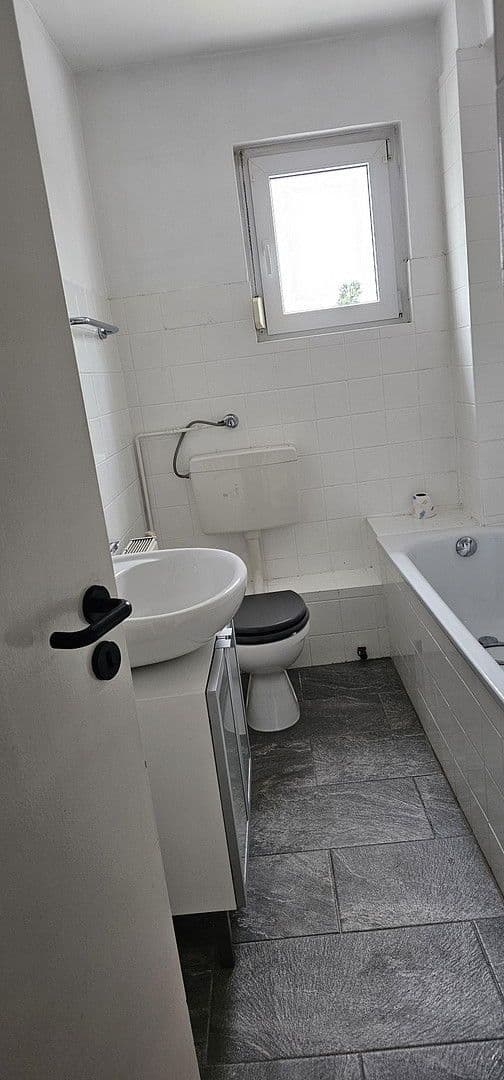 Pronájem bytu 2+1 42 m², Mönchengladbach, Severní Porýní-Vestfálsko Pronájem bytu 2+1 42 m², Mönchengladbach, Severní Porýní-Vestfálsko