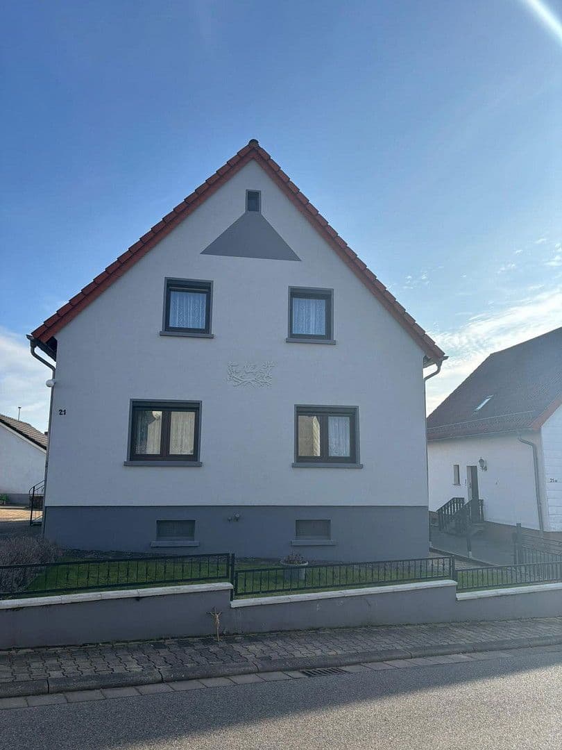 Prodej domu 105 m², pozemek 447 m², Martinshöhe, Porýní-Falc Prodej domu 105 m², pozemek 447 m², Martinshöhe, Porýní-Falc