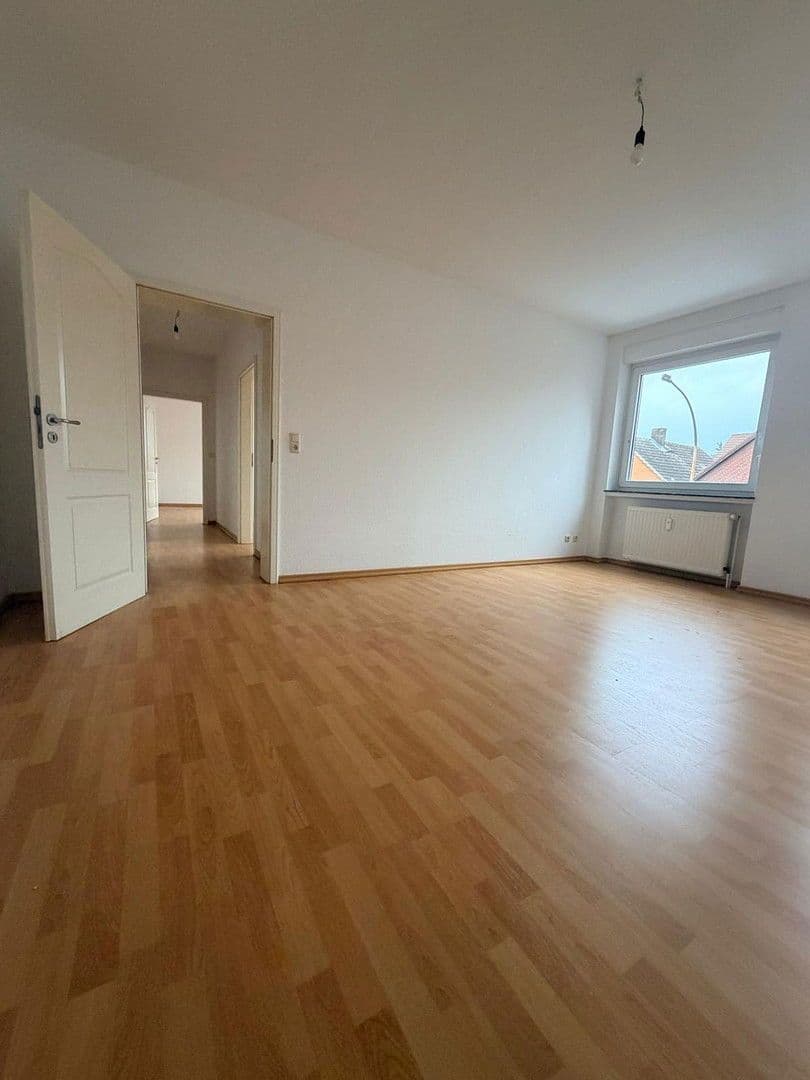 Pronájem bytu 5+1 110 m², Sickte, Dolní Sasko Pronájem bytu 5+1 110 m², Sickte, Dolní Sasko