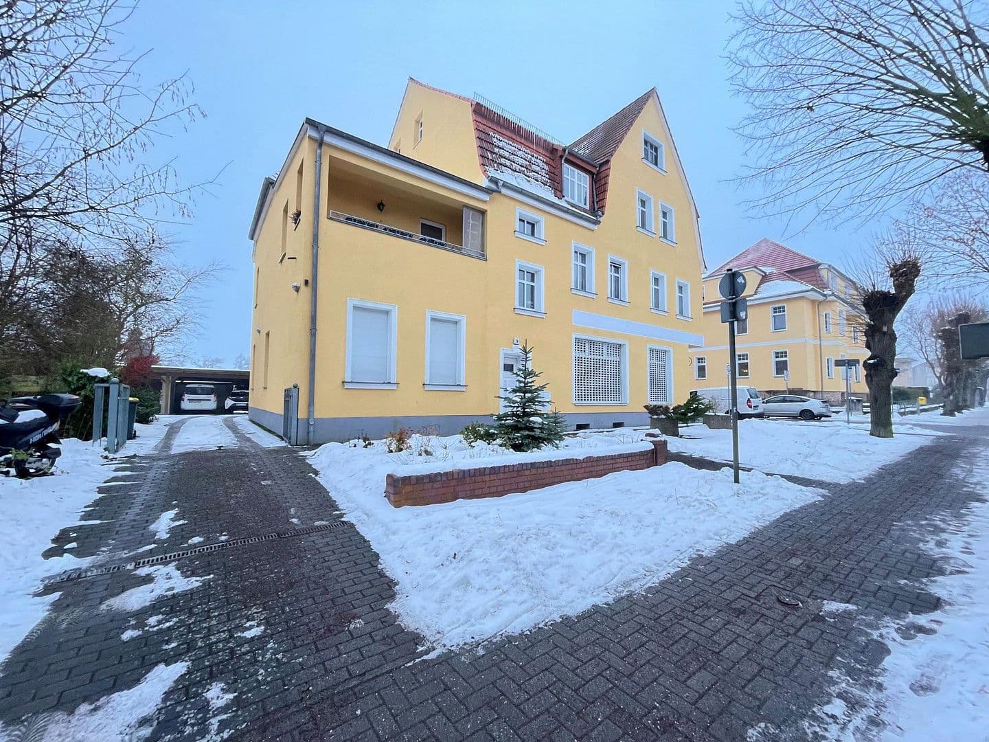 Pronájem nebytového prostoru 164 m², Bahnhofstr. 14, Biesenthal, Braniborsko Pronájem nebytového prostoru 164 m², Bahnhofstr. 14, Biesenthal, Braniborsko
