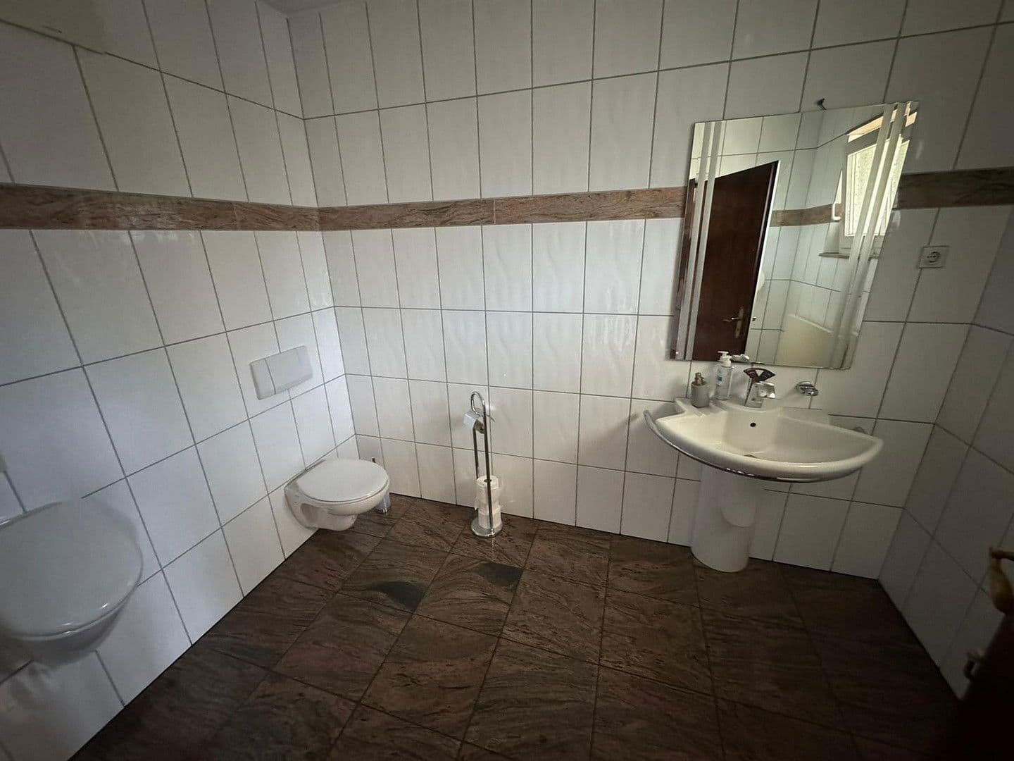 Prodej nebytového prostoru 3.216 m², Balve, Severní Porýní-Vestfálsko Prodej nebytového prostoru 3.216 m², Balve, Severní Porýní-Vestfálsko