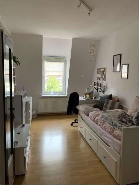 Pronájem bytu 4+1 91 m², Leipziger Strasse 60, Leipzig, Sasko Pronájem bytu 4+1 91 m², Leipziger Strasse 60, Leipzig, Sasko