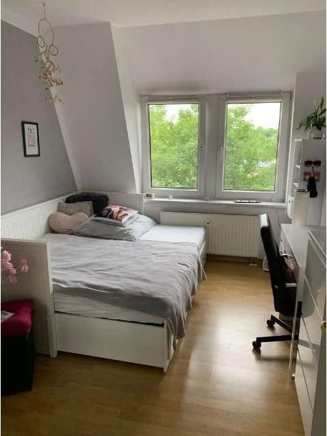 Pronájem bytu 4+1 91 m², Leipziger Strasse 60, Leipzig, Sasko Pronájem bytu 4+1 91 m², Leipziger Strasse 60, Leipzig, Sasko