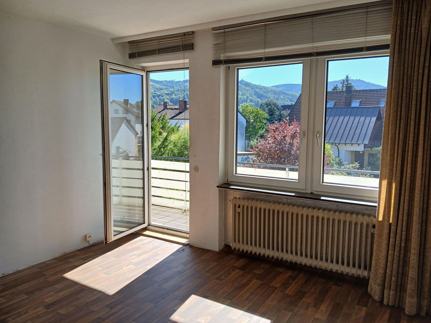 Prodej domu 140 m², pozemek 446 m², Seeheim-Jugenheim, Hessen Prodej domu 140 m², pozemek 446 m², Seeheim-Jugenheim, Hessen