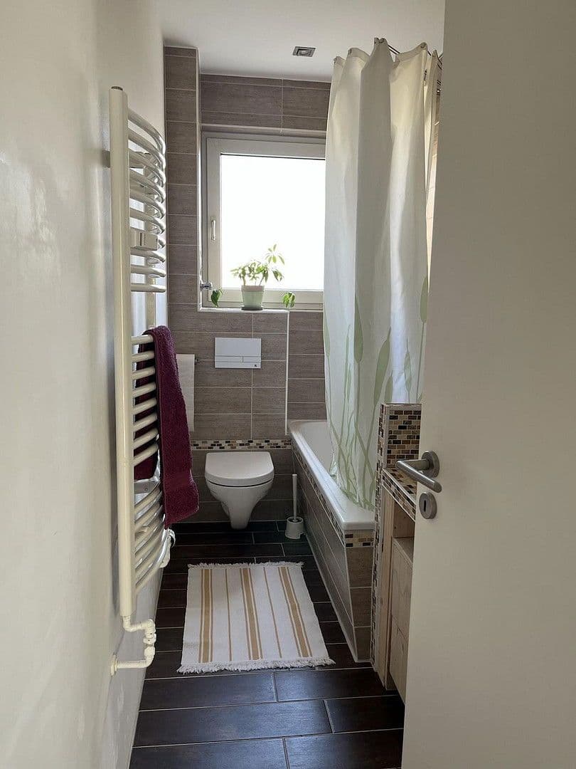 Prodej bytu 6+1 142 m², Berlin, Berlín Prodej bytu 6+1 142 m², Berlin, Berlín