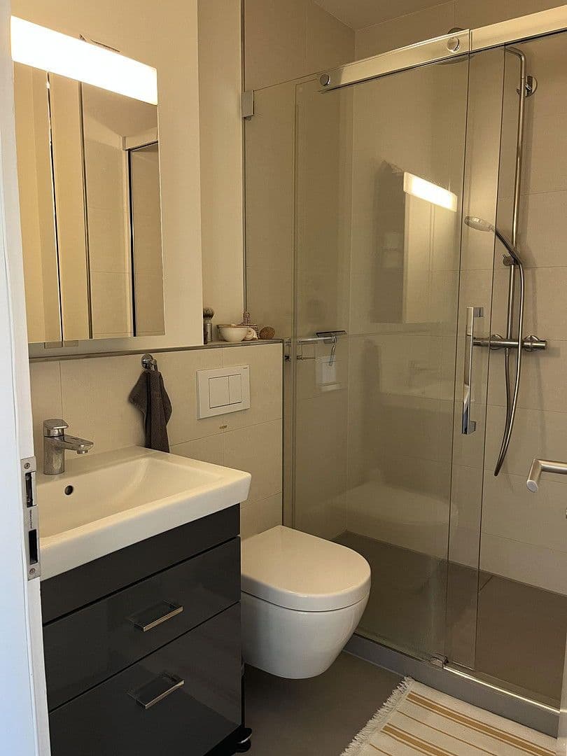 Prodej bytu 6+1 142 m², Berlin, Berlín Prodej bytu 6+1 142 m², Berlin, Berlín