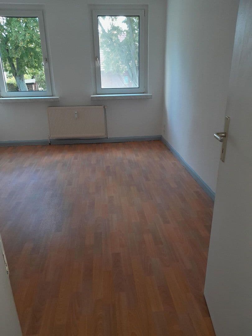 Pronájem bytu 3+1 57 m², Glambecker Str. 24/24a- 25/25a - 26/26a - 27, Joachimsthal, Braniborsko Pronájem bytu 3+1 57 m², Glambecker Str. 24/24a- 25/25a - 26/26a - 27, Joachimsthal, Braniborsko