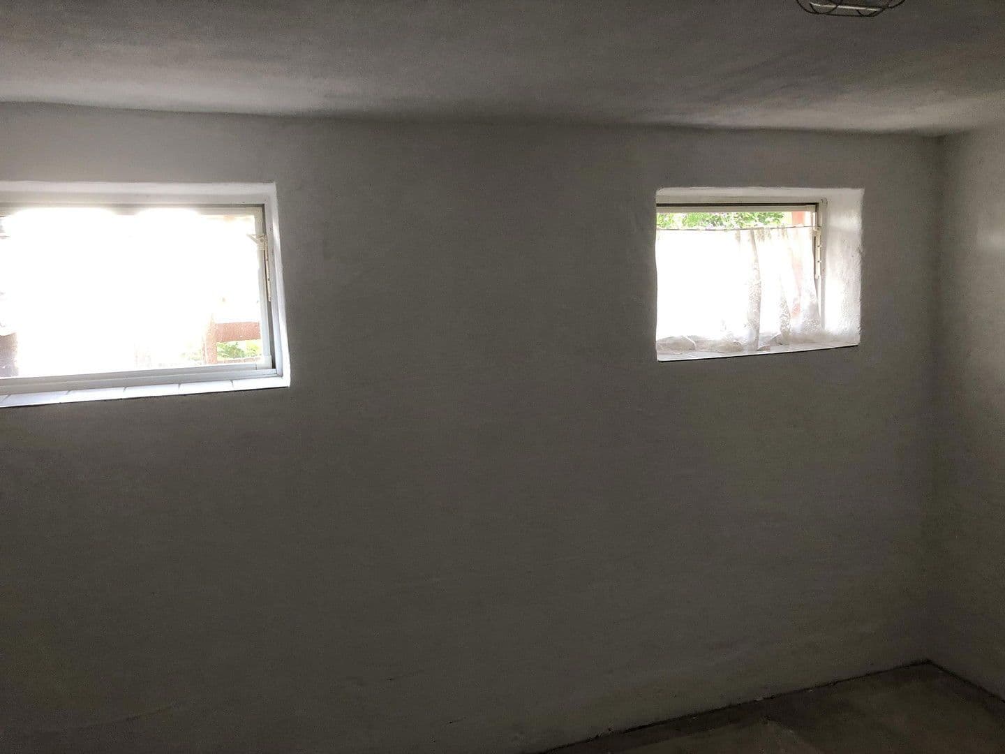 Pronájem bytu 4+1 94 m², Bahraer Straße 14, Hirschstein, Sasko Pronájem bytu 4+1 94 m², Bahraer Straße 14, Hirschstein, Sasko