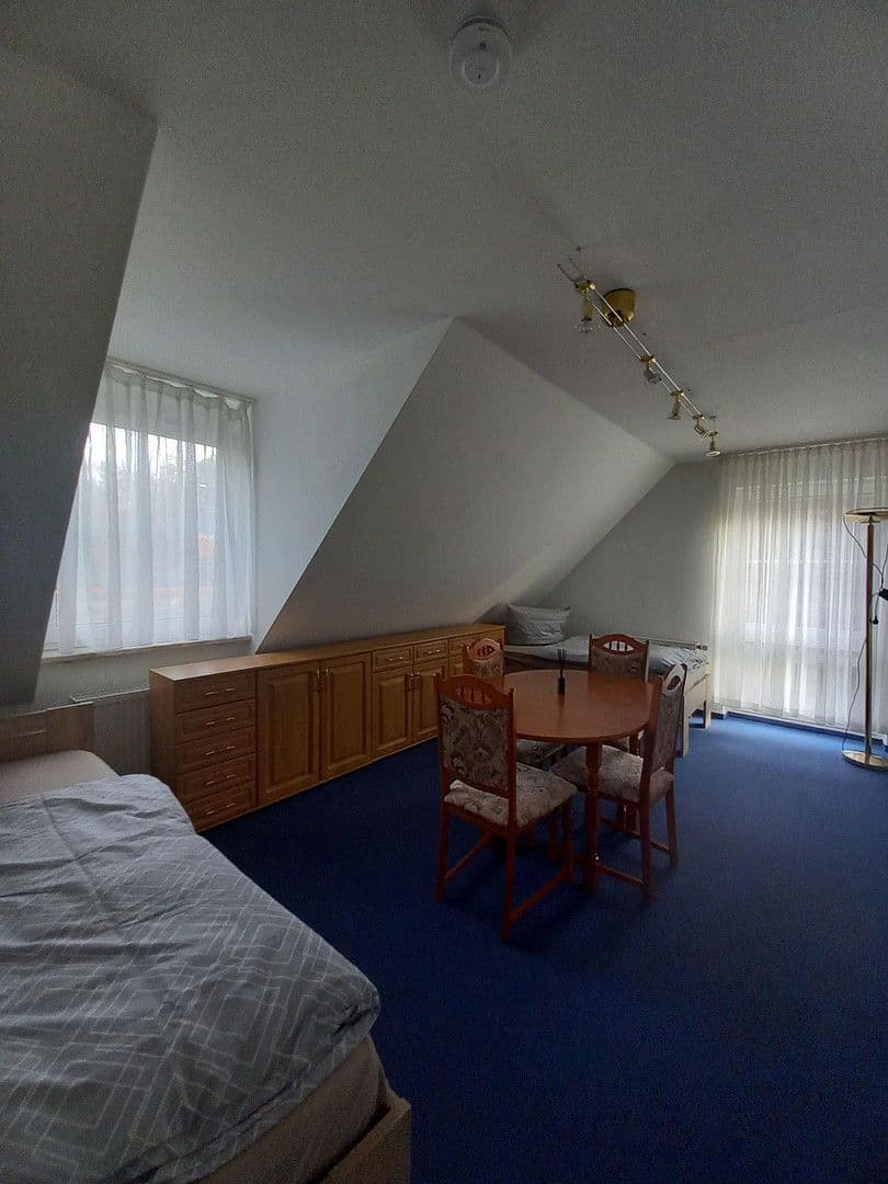 Prodej bytu 3+1 70 m², Wernesgrüner Straße 39 d, Rodewisch, Sasko Prodej bytu 3+1 70 m², Wernesgrüner Straße 39 d, Rodewisch, Sasko