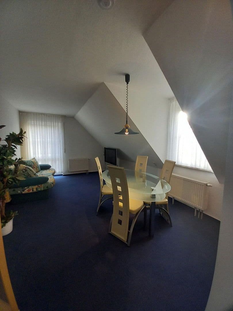 Prodej bytu 3+1 70 m², Wernesgrüner Straße 39 d, Rodewisch, Sasko Prodej bytu 3+1 70 m², Wernesgrüner Straße 39 d, Rodewisch, Sasko