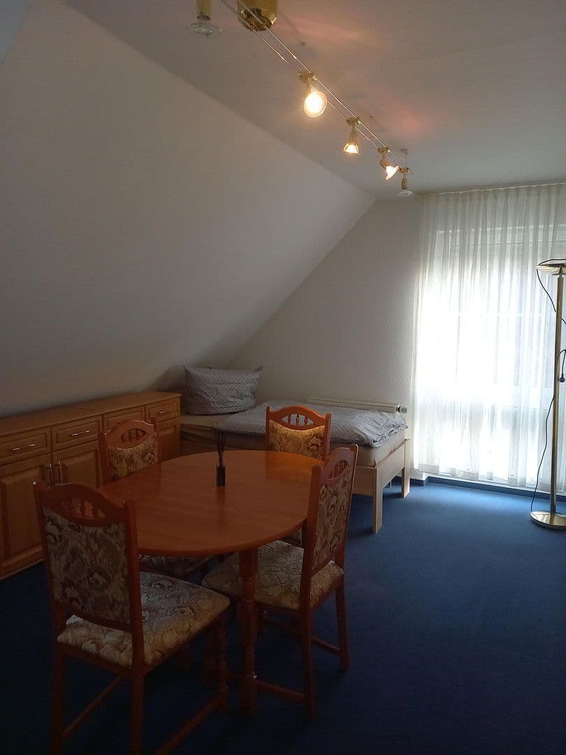 Prodej bytu 3+1 70 m², Wernesgrüner Straße 39 d, Rodewisch, Sasko Prodej bytu 3+1 70 m², Wernesgrüner Straße 39 d, Rodewisch, Sasko