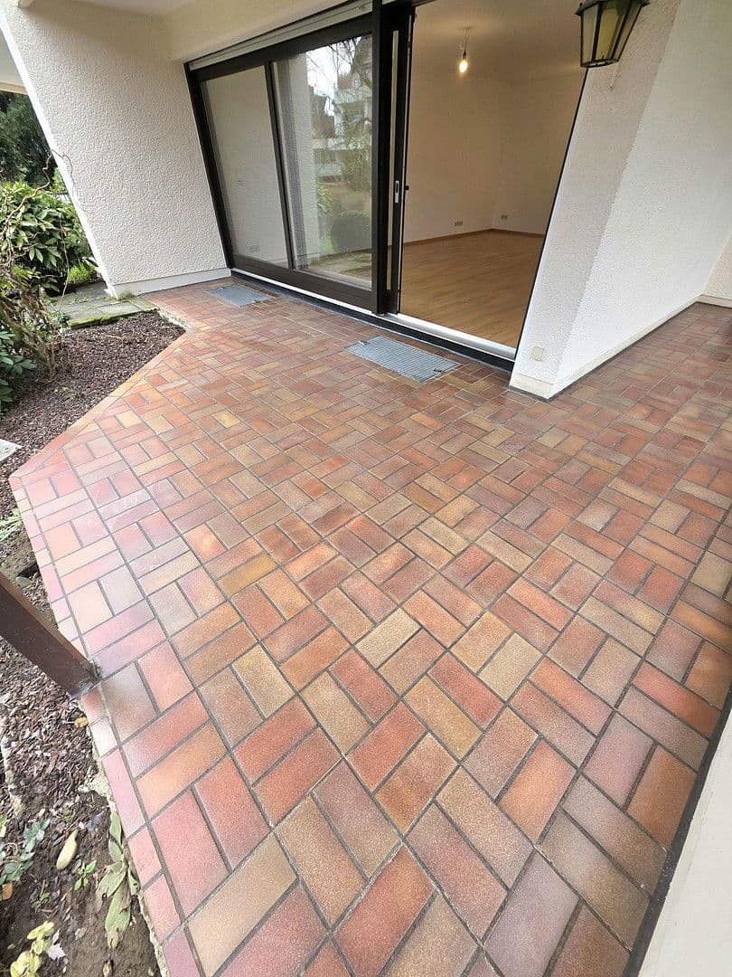 Prodej bytu 4+1 136 m², Köln (Eil), Severní Porýní-Vestfálsko Prodej bytu 4+1 136 m², Köln (Eil), Severní Porýní-Vestfálsko