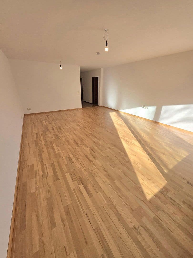 Prodej bytu 4+1 136 m², Köln (Eil), Severní Porýní-Vestfálsko Prodej bytu 4+1 136 m², Köln (Eil), Severní Porýní-Vestfálsko