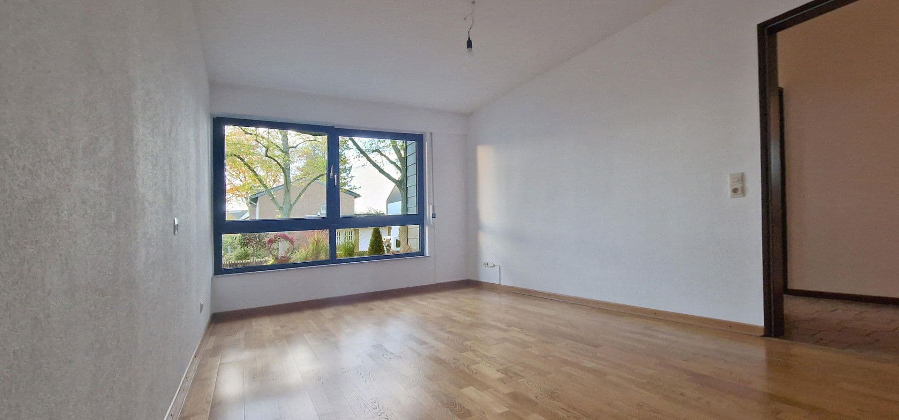 Prodej bytu 4+1 136 m², Köln (Eil), Severní Porýní-Vestfálsko Prodej bytu 4+1 136 m², Köln (Eil), Severní Porýní-Vestfálsko