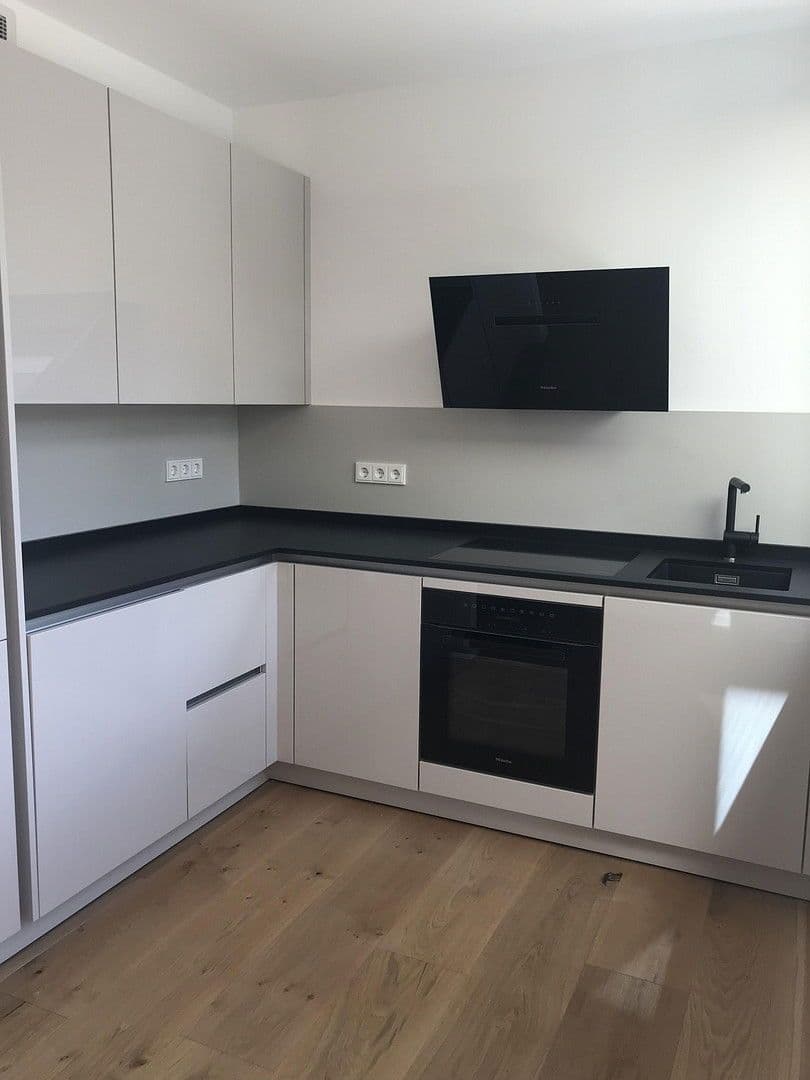 Pronájem bytu 3+1 105 m², Buchschlager Allee 29-33, Dreieich, Hessen Pronájem bytu 3+1 105 m², Buchschlager Allee 29-33, Dreieich, Hessen