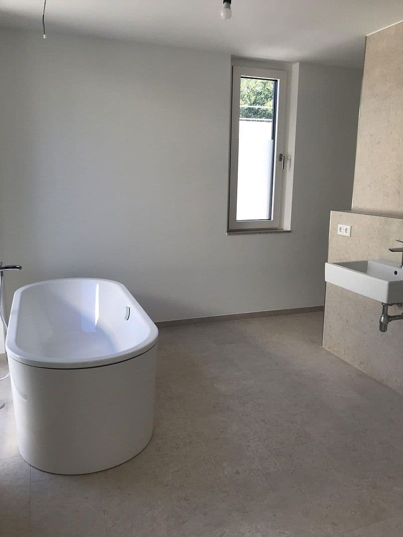 Pronájem bytu 3+1 105 m², Buchschlager Allee 29-33, Dreieich, Hessen Pronájem bytu 3+1 105 m², Buchschlager Allee 29-33, Dreieich, Hessen