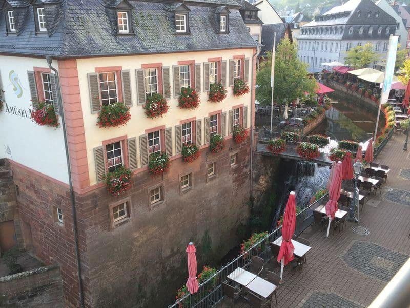 Pronájem bytu 2+kk 87 m², Schlossberg 2, Saarburg, Porýní-Falc Pronájem bytu 2+kk 87 m², Schlossberg 2, Saarburg, Porýní-Falc