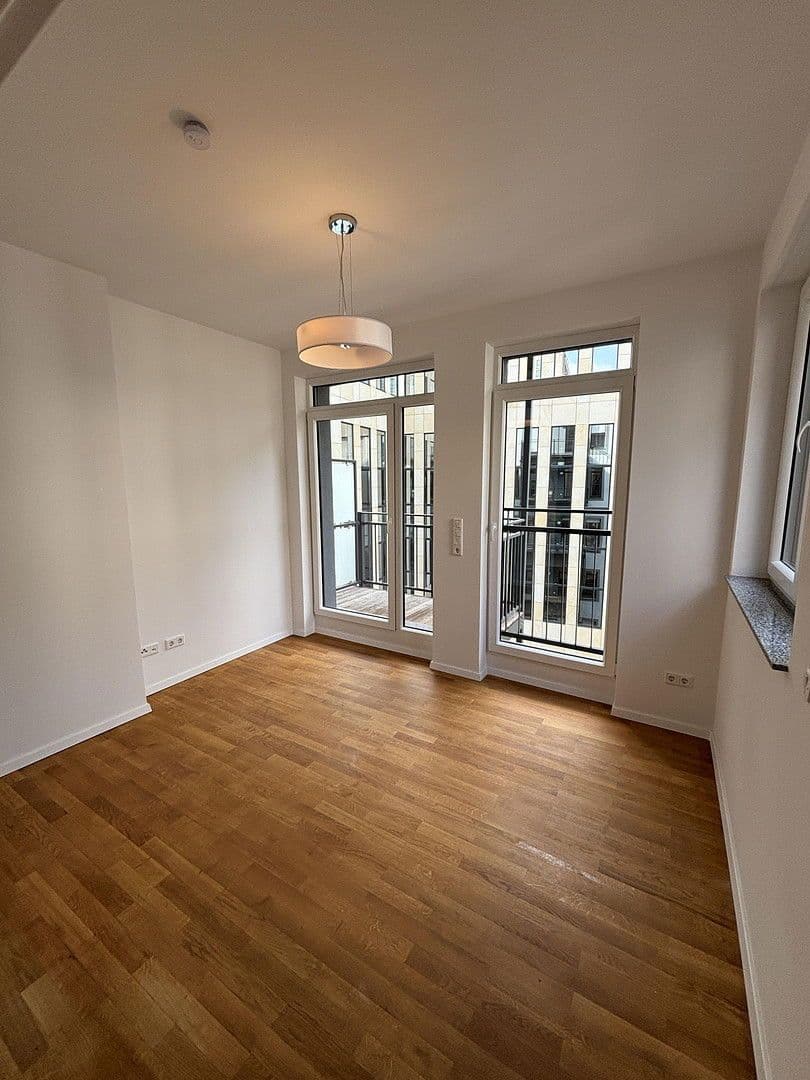Pronájem bytu 2+kk 77 m², Mainluststraße 13, Frankfurt am Main, Hessen Pronájem bytu 2+kk 77 m², Mainluststraße 13, Frankfurt am Main, Hessen