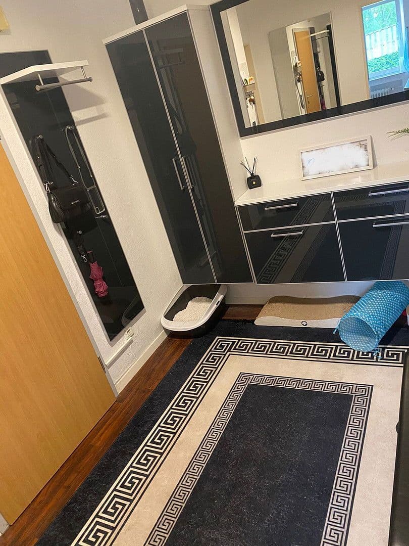 Pronájem bytu 2+1 65 m², Hürth, Severní Porýní-Vestfálsko Pronájem bytu 2+1 65 m², Hürth, Severní Porýní-Vestfálsko