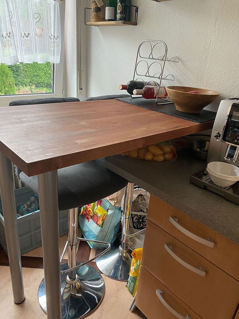 Pronájem bytu 2+1 65 m², Hürth, Severní Porýní-Vestfálsko Pronájem bytu 2+1 65 m², Hürth, Severní Porýní-Vestfálsko