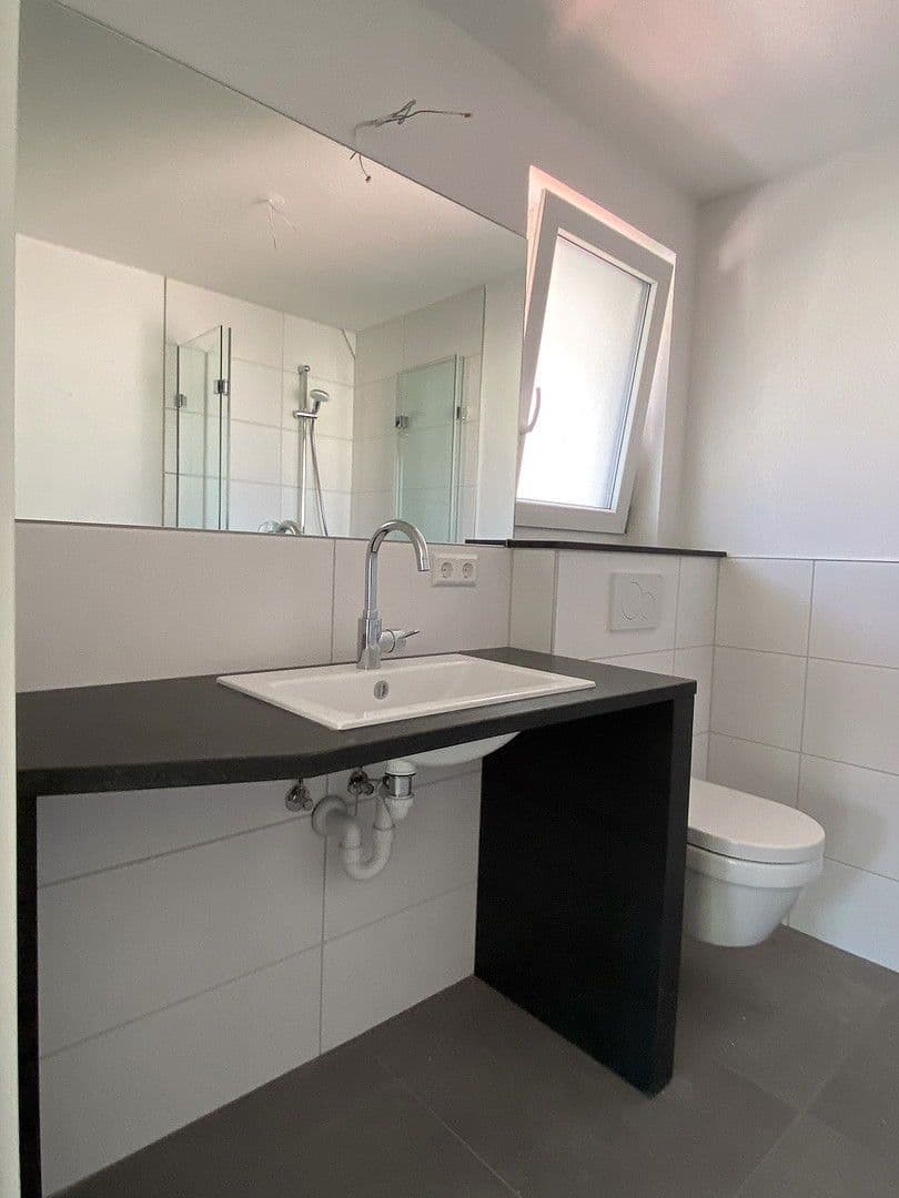 Pronájem bytu 1+1 40 m², Am Schafmarkt 5/1, Tuttlingen, Bádensko-Württembersko Pronájem bytu 1+1 40 m², Am Schafmarkt 5/1, Tuttlingen, Bádensko-Württembersko