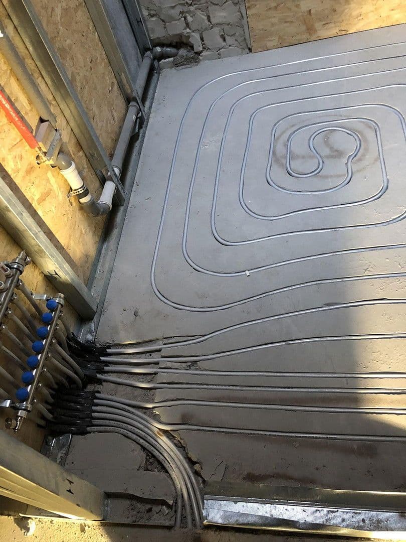 Prodej nebytového prostoru 248 m², Bremen, Bremen Prodej nebytového prostoru 248 m², Bremen, Bremen