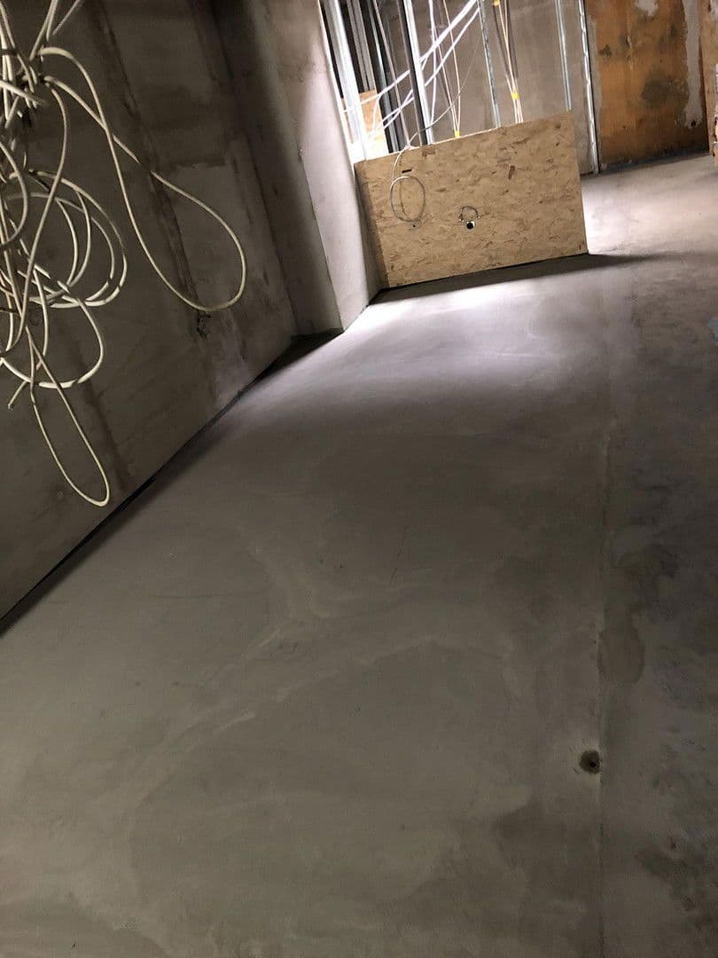 Prodej nebytového prostoru 248 m², Bremen, Bremen Prodej nebytového prostoru 248 m², Bremen, Bremen