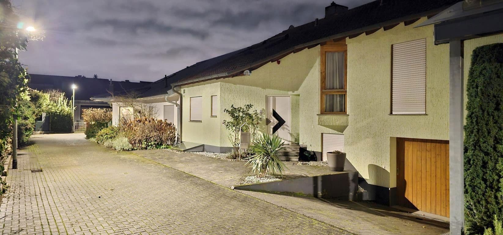 Prodej domu 235 m², pozemek 427 m², Ludwigshafen, Porýní-Falc Prodej domu 235 m², pozemek 427 m², Ludwigshafen, Porýní-Falc