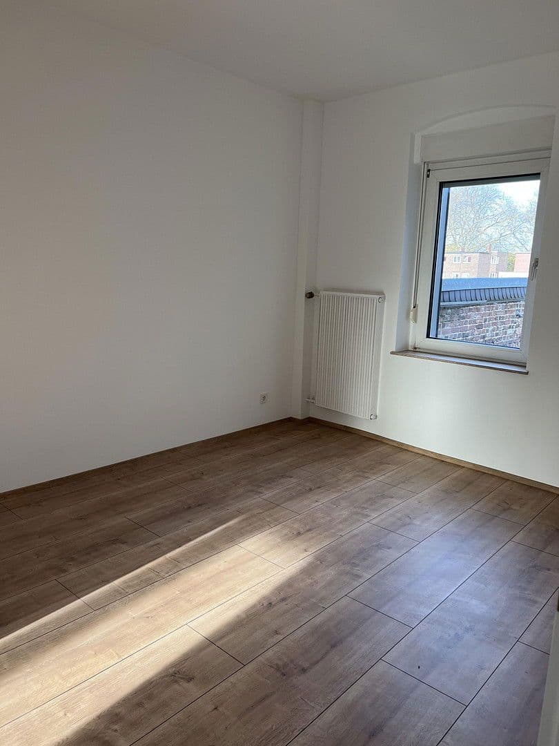 Pronájem domu 171 m², pozemek 371 m², Hasenweide 105, Frechen, Severní Porýní-Vestfálsko Pronájem domu 171 m², pozemek 371 m², Hasenweide 105, Frechen, Severní Porýní-Vestfálsko