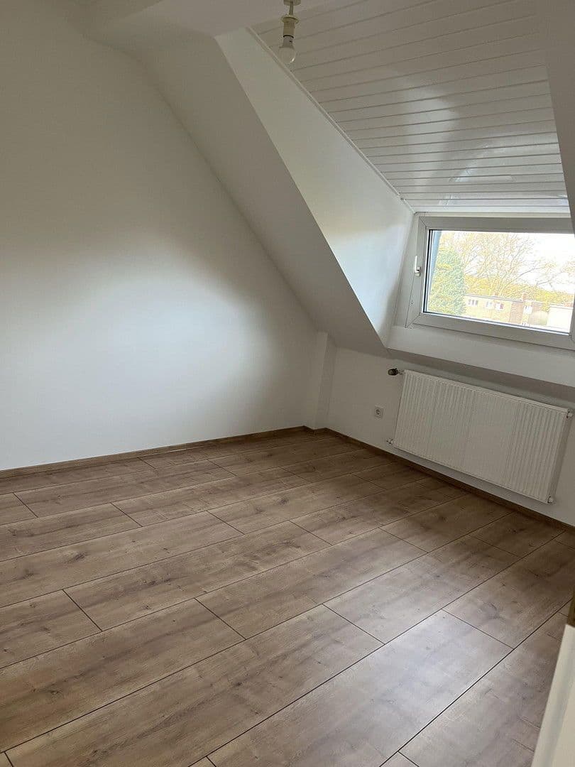 Pronájem domu 171 m², pozemek 371 m², Hasenweide 105, Frechen, Severní Porýní-Vestfálsko Pronájem domu 171 m², pozemek 371 m², Hasenweide 105, Frechen, Severní Porýní-Vestfálsko