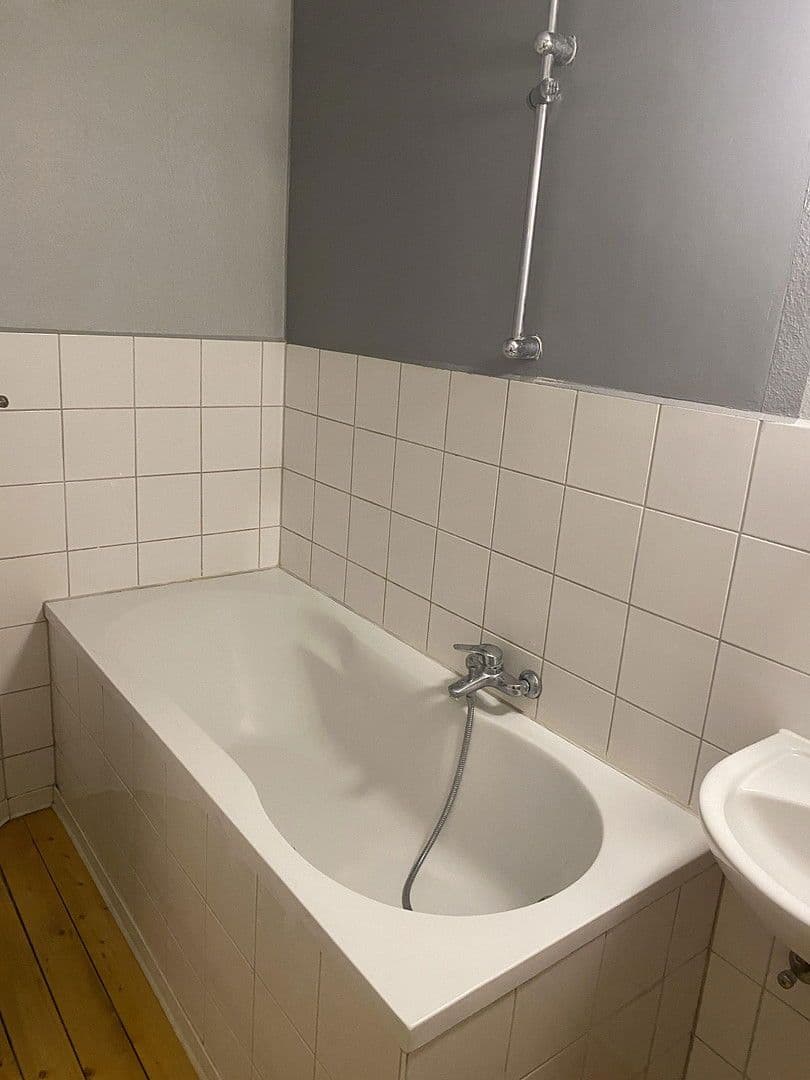 Pronájem bytu 2+1 60 m², Wiesbaden, Hessen Pronájem bytu 2+1 60 m², Wiesbaden, Hessen