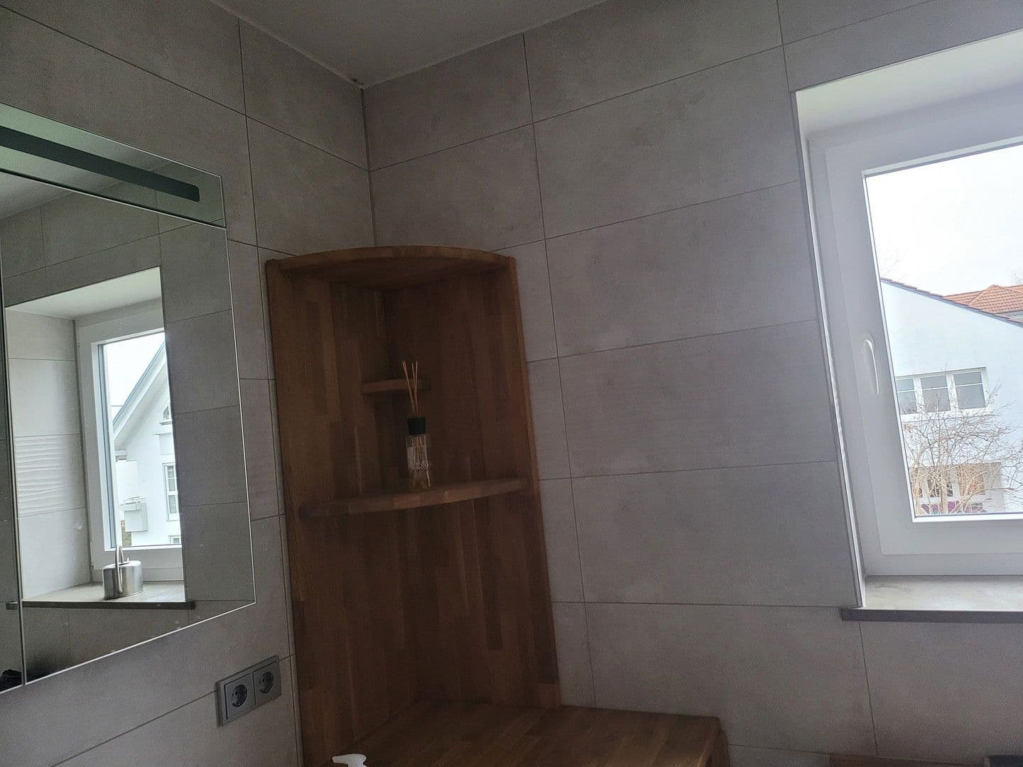 Pronájem domu 120 m², pozemek 300 m², Memmingen, Bavorsko Pronájem domu 120 m², pozemek 300 m², Memmingen, Bavorsko