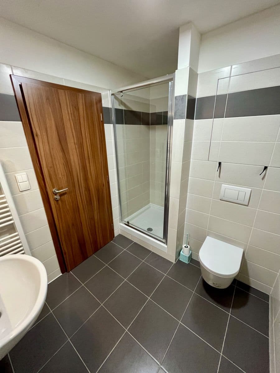 Pronájem bytu 1+kk 35 m², Stehlíkova, Plzeň, Plzeňský kraj Pronájem bytu 1+kk 35 m², Stehlíkova, Plzeň, Plzeňský kraj