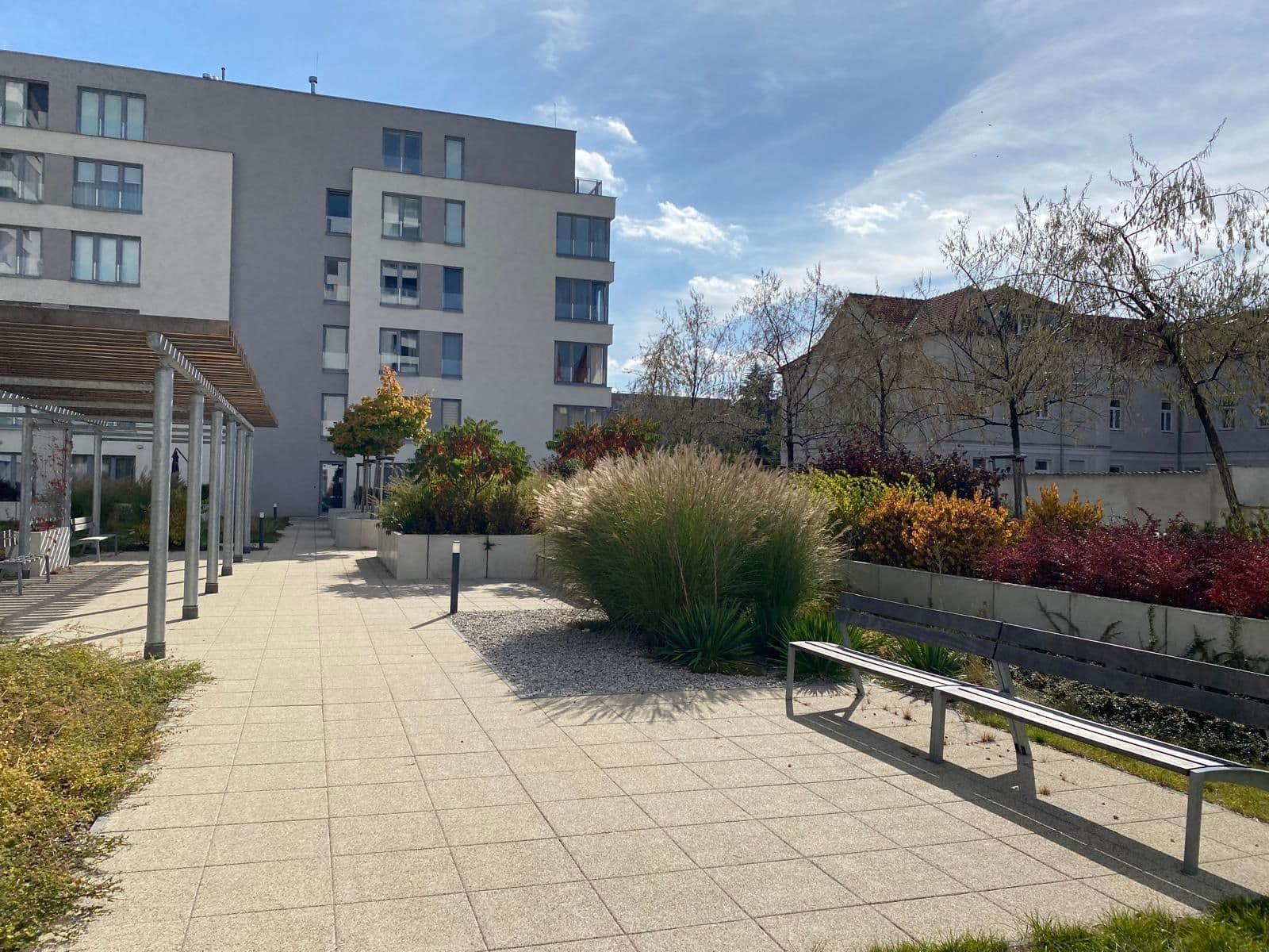 Pronájem bytu 1+kk 35 m², Stehlíkova, Plzeň, Plzeňský kraj Pronájem bytu 1+kk 35 m², Stehlíkova, Plzeň, Plzeňský kraj