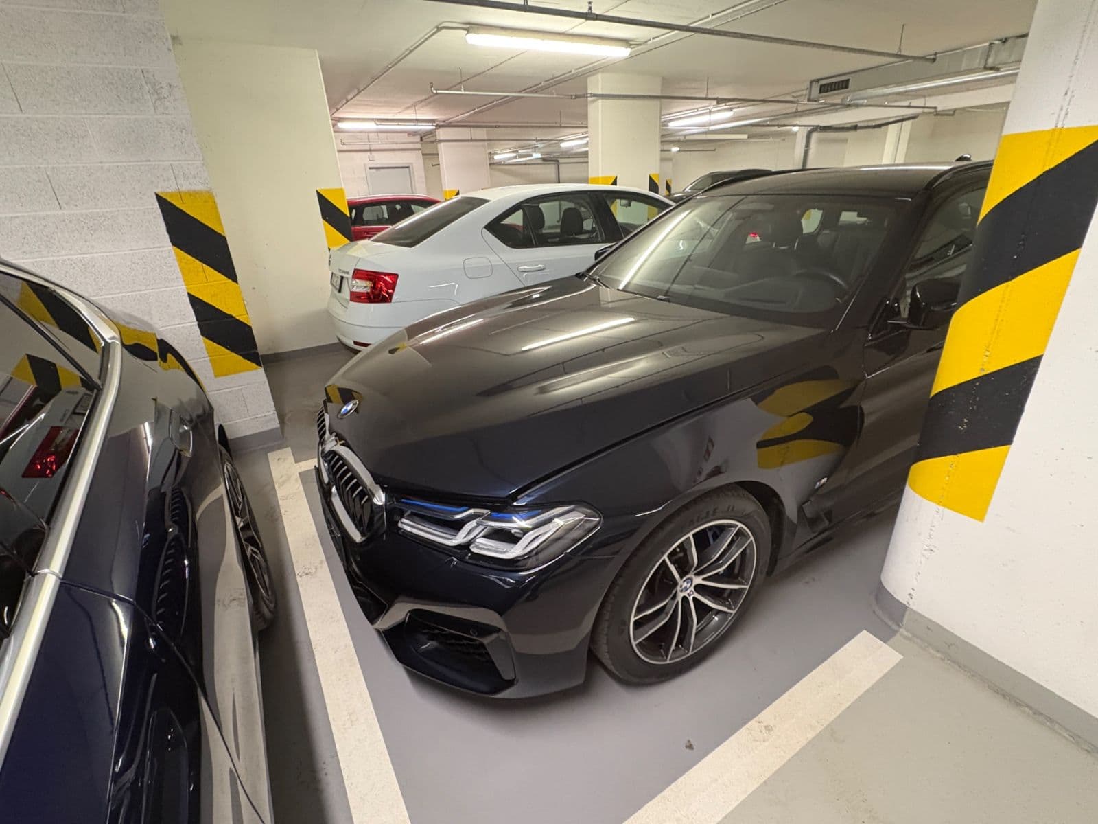 Prodej garáže 13 m², Breitfeldova, Praha, Praha Prodej garáže 13 m², Breitfeldova, Praha, Praha