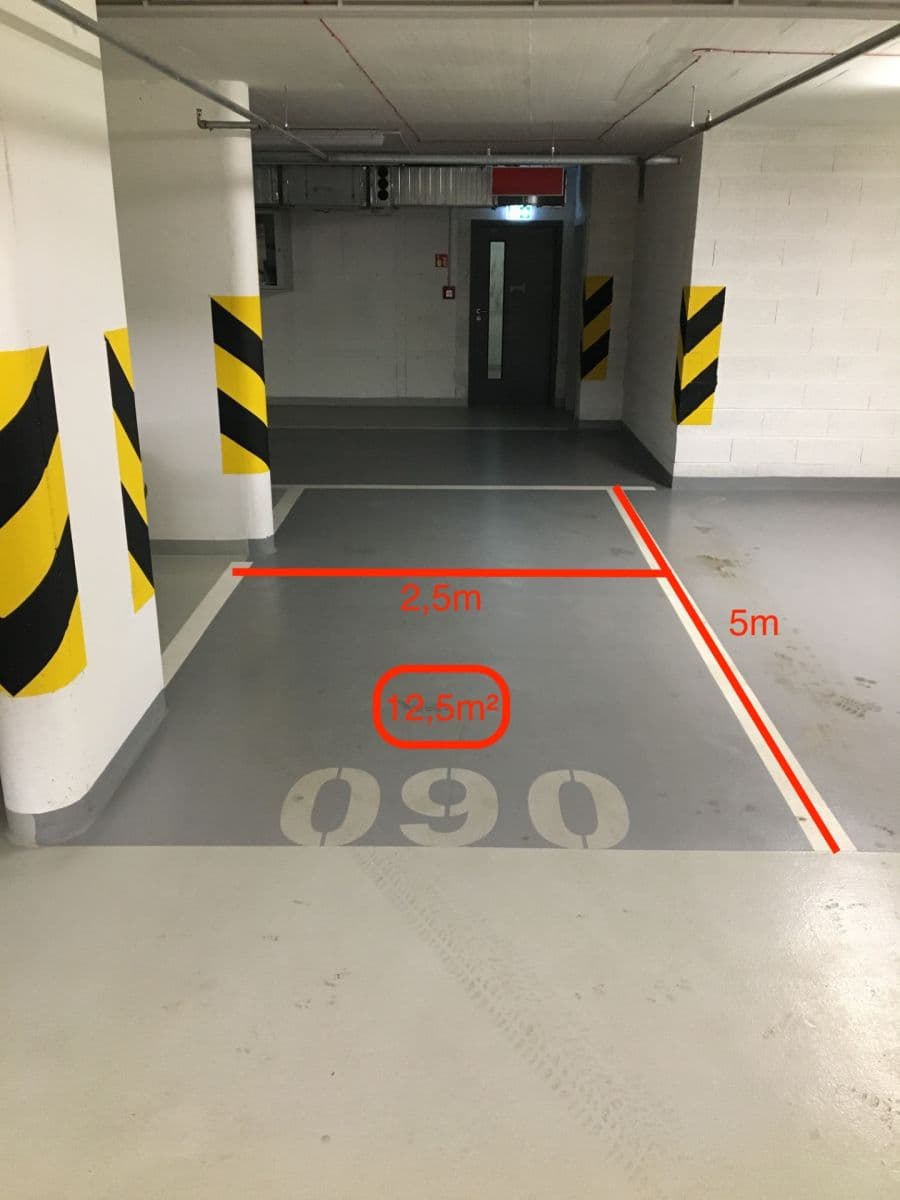 Prodej garáže 13 m², Breitfeldova, Praha, Praha Prodej garáže 13 m², Breitfeldova, Praha, Praha