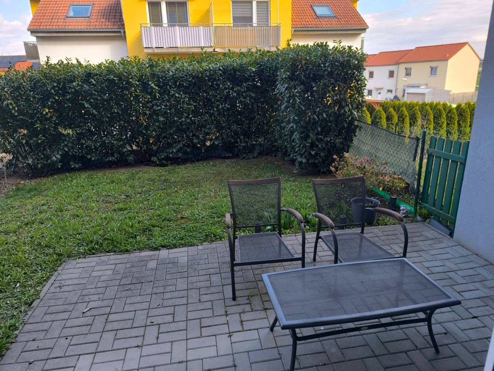 Pronájem bytu 2+kk 43 m², Mirešická, Jinočany, Středočeský kraj Pronájem bytu 2+kk 43 m², Mirešická, Jinočany, Středočeský kraj