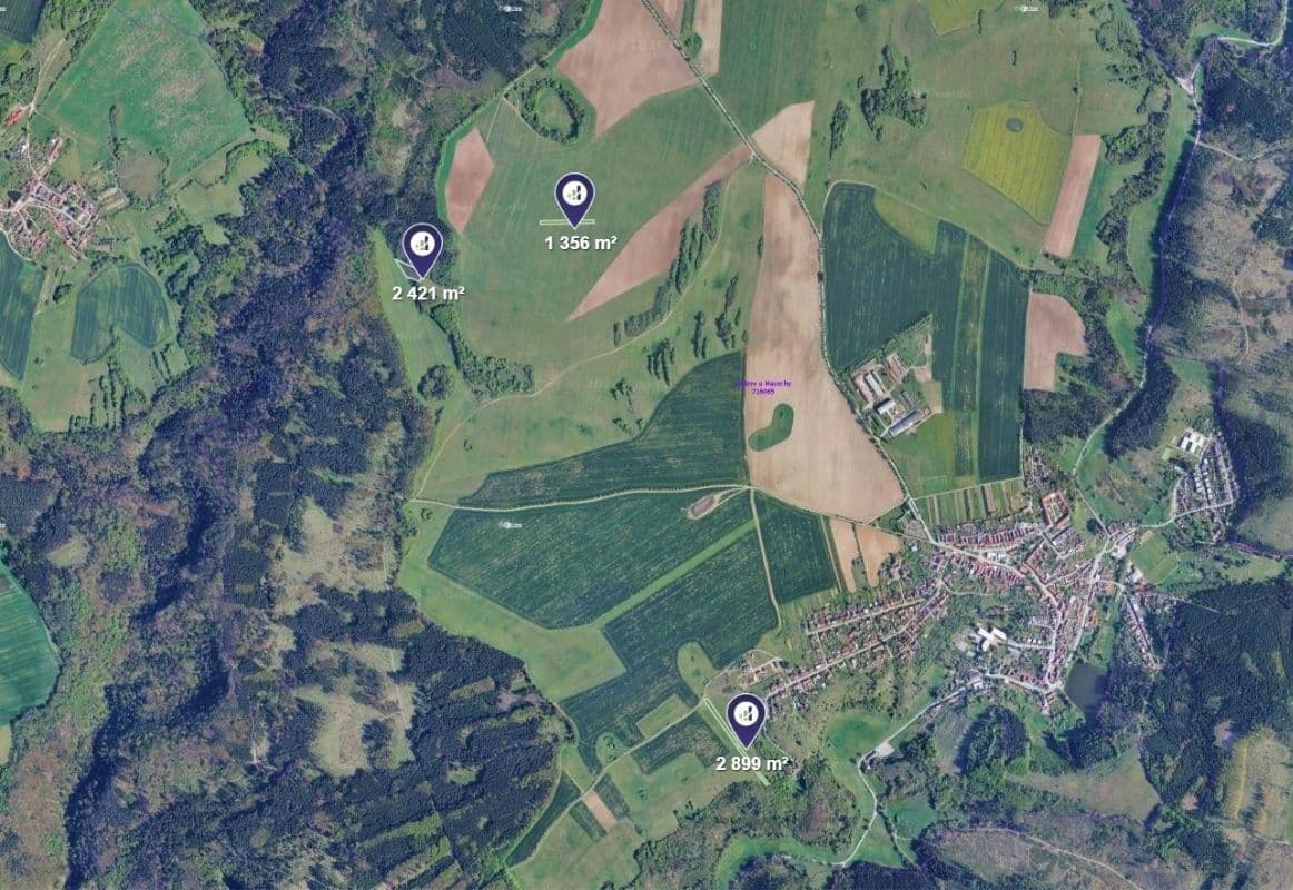 Prodej pozemku 6.676 m², Ostrov u Macochy, Jihomoravský kraj Prodej pozemku 6.676 m², Ostrov u Macochy, Jihomoravský kraj